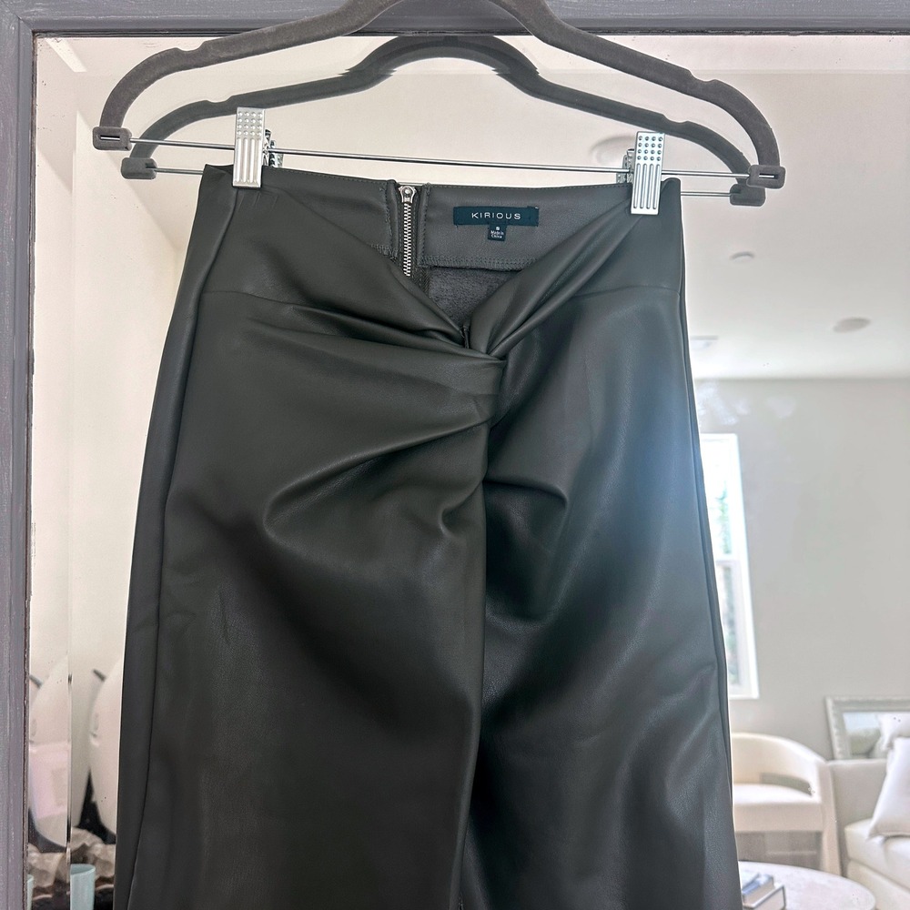 Kirious Olive Green‎ Vegan Leather Midi Skirt Knot Front Back Slit Size Small - Picture 2 of 7